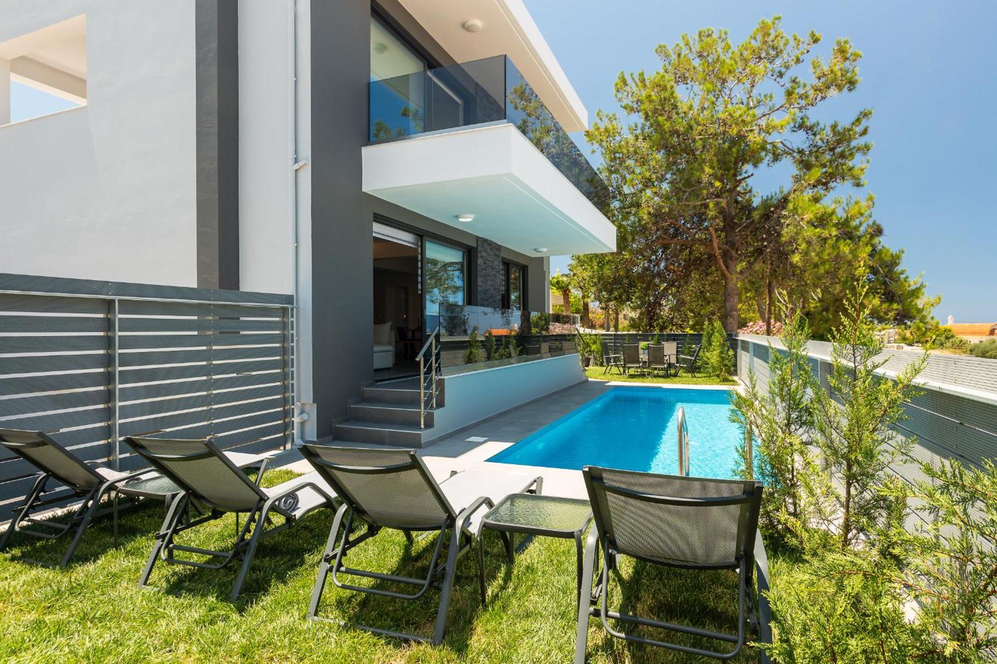 Nisos Villa, Pool & Heated Spawhirlpool, Walking To Beach, By Thinkvilla Сфакаки Экстерьер фото