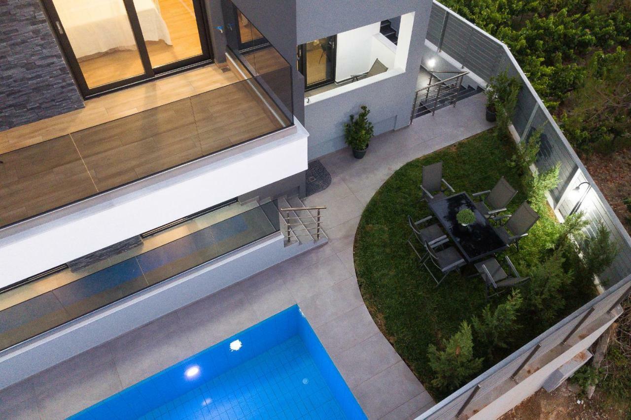 Nisos Villa, Pool & Heated Spawhirlpool, Walking To Beach, By Thinkvilla Сфакаки Экстерьер фото