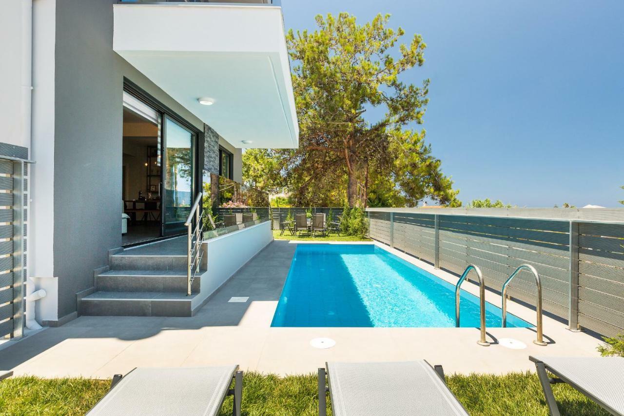 Nisos Villa, Pool & Heated Spawhirlpool, Walking To Beach, By Thinkvilla Сфакаки Экстерьер фото